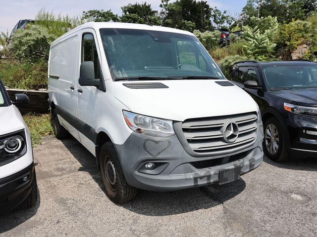 2022 Mercedes-Benz Sprinter 2500