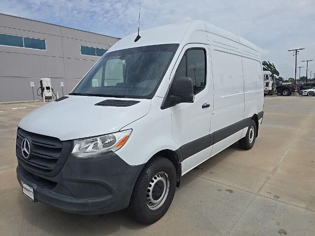 2024 Mercedes-Benz Sprinter 2500