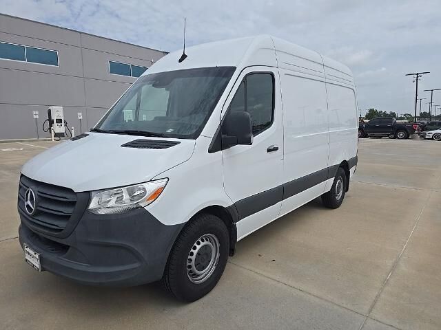 2024 Mercedes-Benz Sprinter 2500 — photo 1 of 26