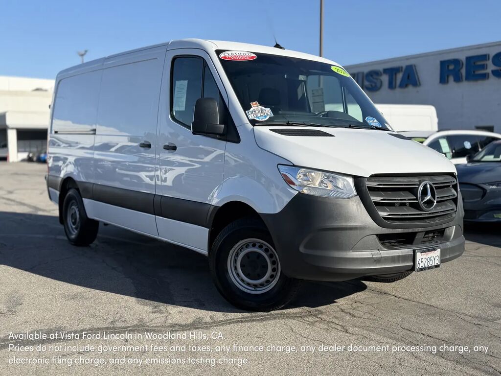 2024 Mercedes-Benz Sprinter 2500 — photo 1 of 39