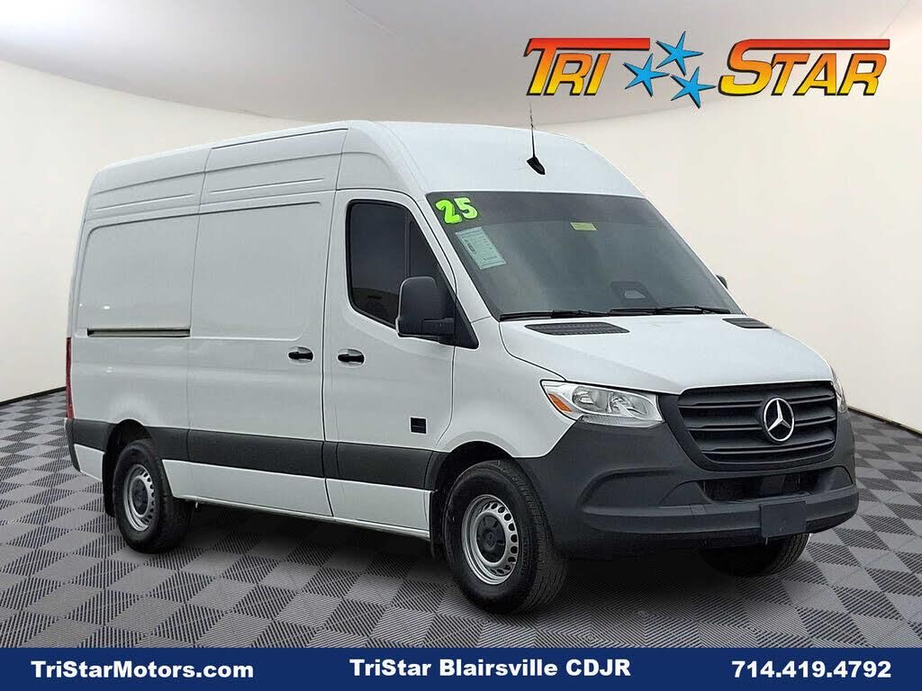 2025 Mercedes-Benz Sprinter 2500 — photo 1 of 1