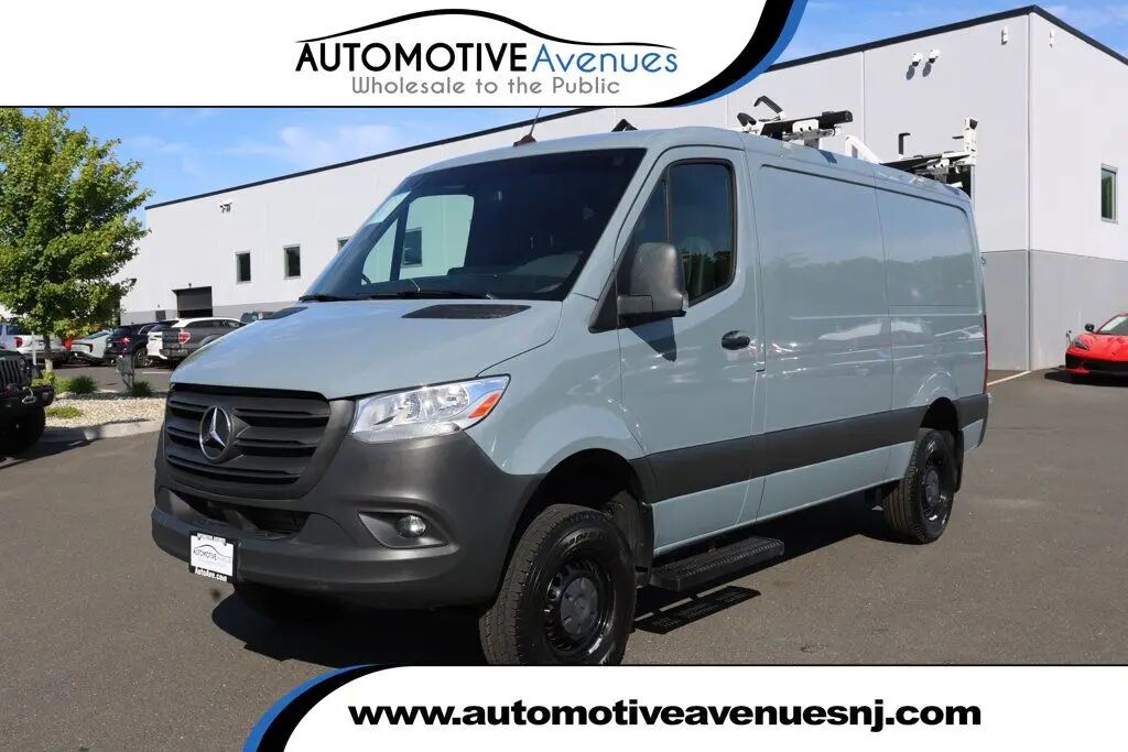 2024 Mercedes-Benz Sprinter 2500 — photo 1 of 13