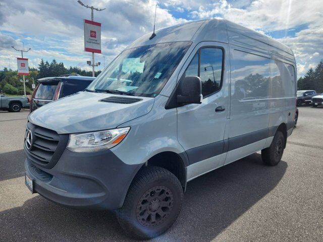 2024 Mercedes-Benz Sprinter Cargo Van