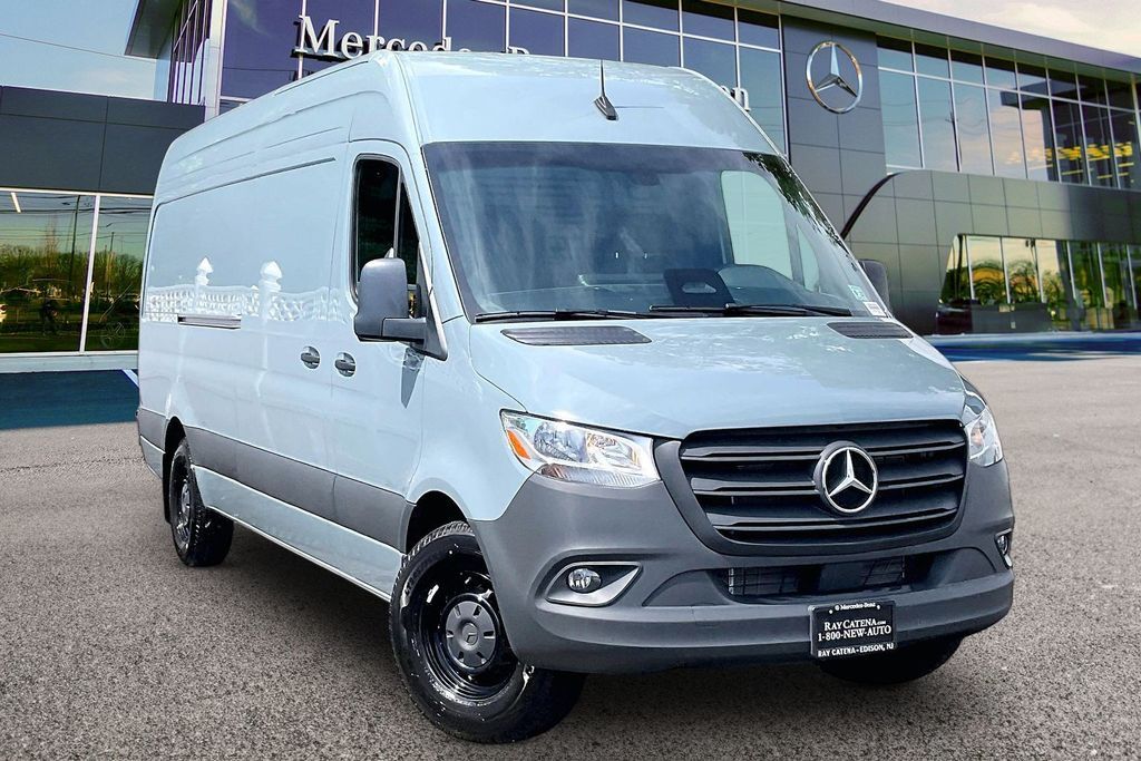 2026 Mercedes-Benz Sprinter Cargo Van Cargo 170 WB — photo 1 of 13