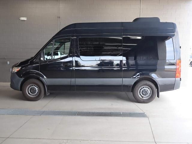 2022 Mercedes-Benz Sprinter 2500
