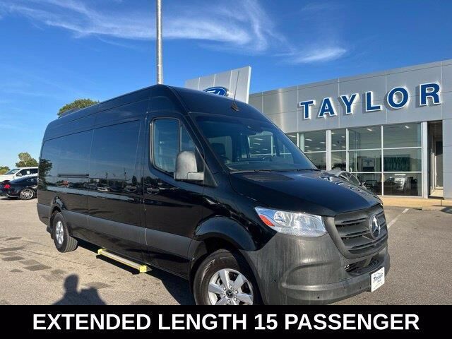 2022 Mercedes-Benz Sprinter 2500 — photo 1 of 13