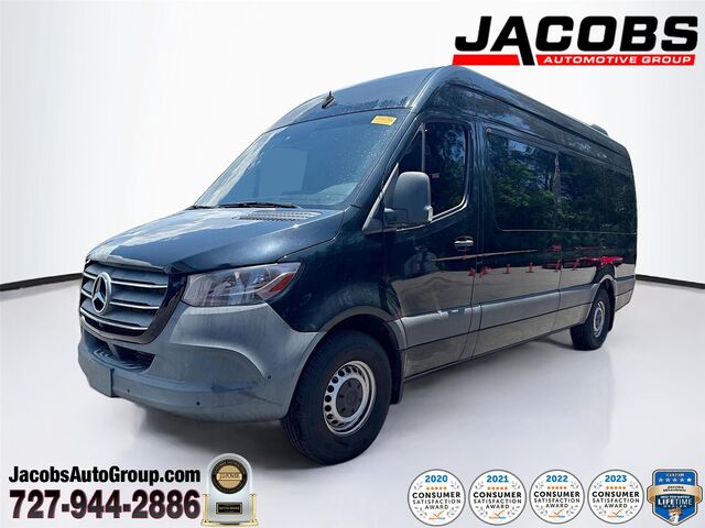 2022 Mercedes-Benz Sprinter Passenger Van 2500 High Roof V6 170 RWD