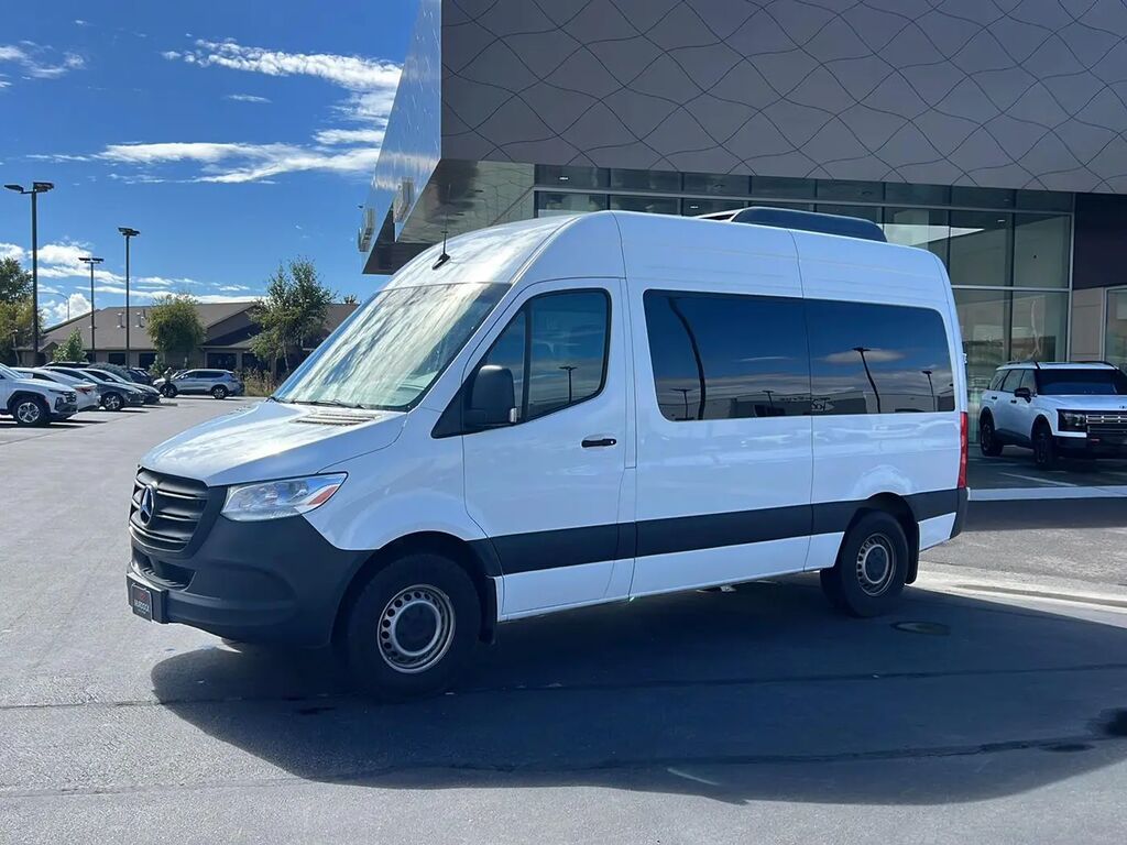 2024 Mercedes-Benz Sprinter 2500 — photo 1 of 13