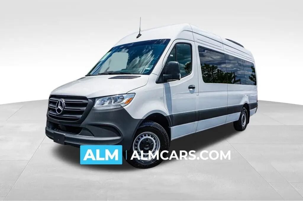 2025 Mercedes-Benz Sprinter 2500 — photo 1 of 11