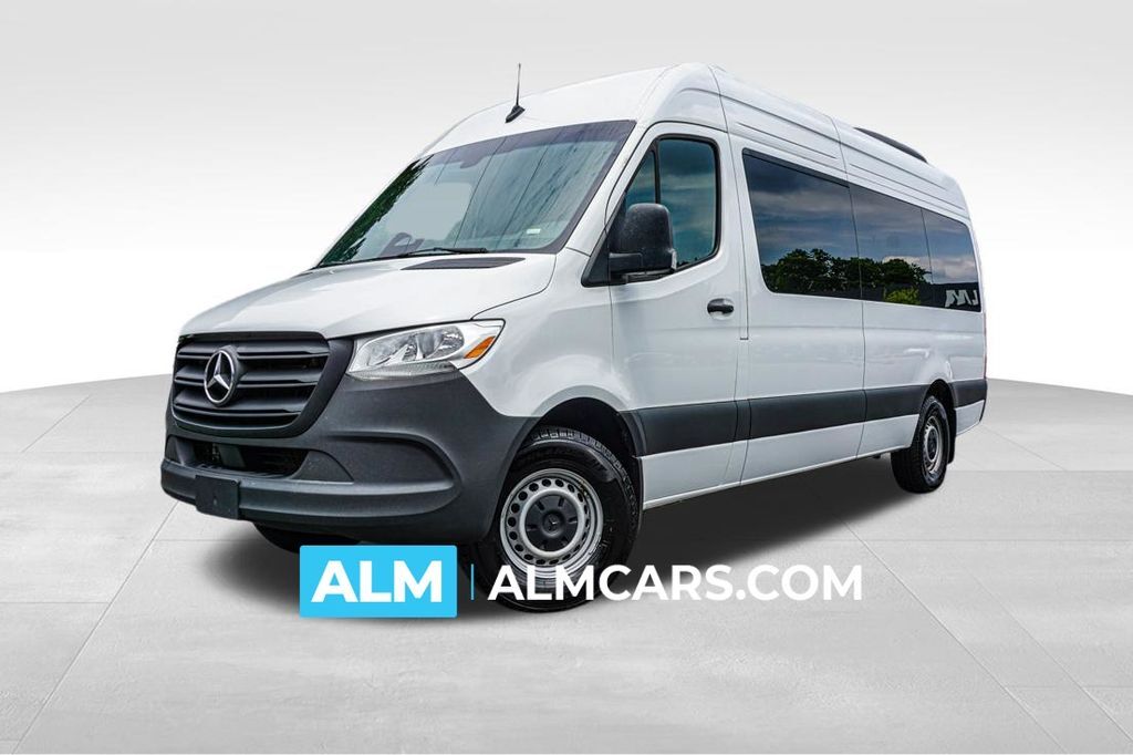 2025 Mercedes-Benz Sprinter Passenger Van Passenger 170 WB — photo 1 of 16
