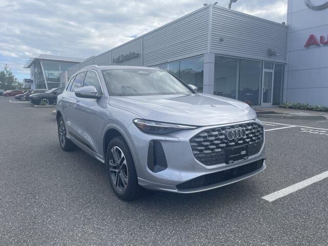 2025 Audi All-new Q5 quattro Premium TFSI