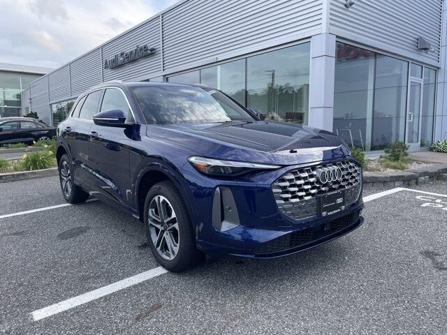 2025 Audi All-new Q5 quattro Premium TFSI