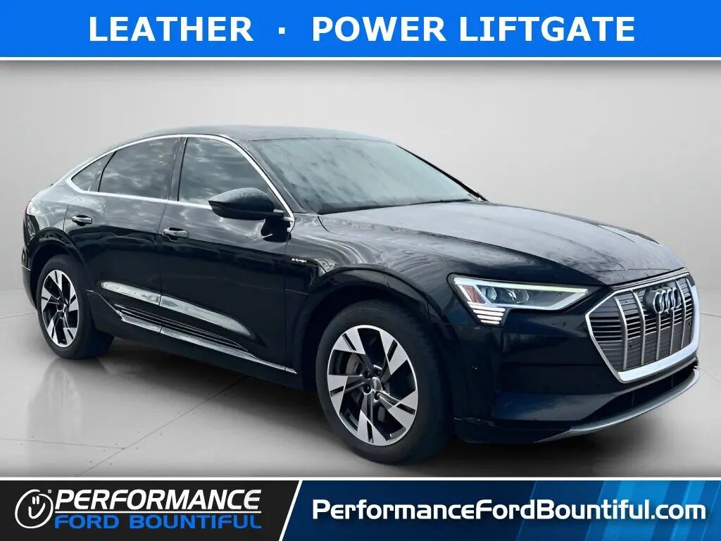 2020 Audi e-tron Sportback quattro Premium Plus — photo 1 of 32
