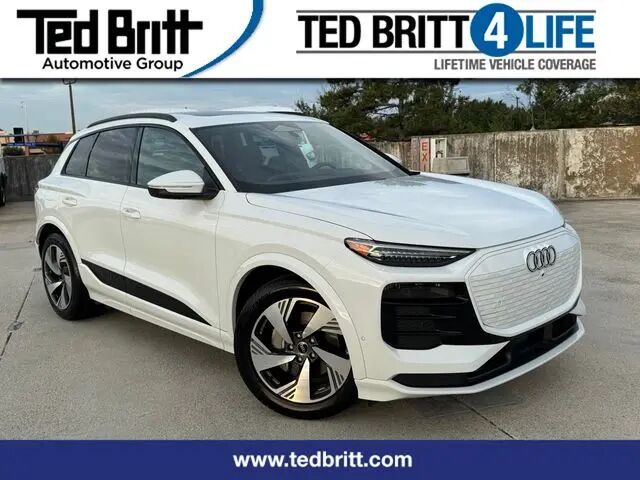 2025 Audi Q6 e-tron quattro Prestige