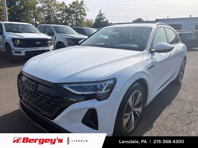 2024 Audi Q8 e-tron quattro Premium