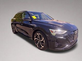 2024 Audi Q8 e-tron Premium Plus