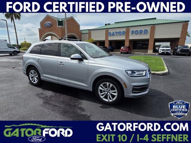 2019 Audi Q7 quattro SE Premium 55 TFSI