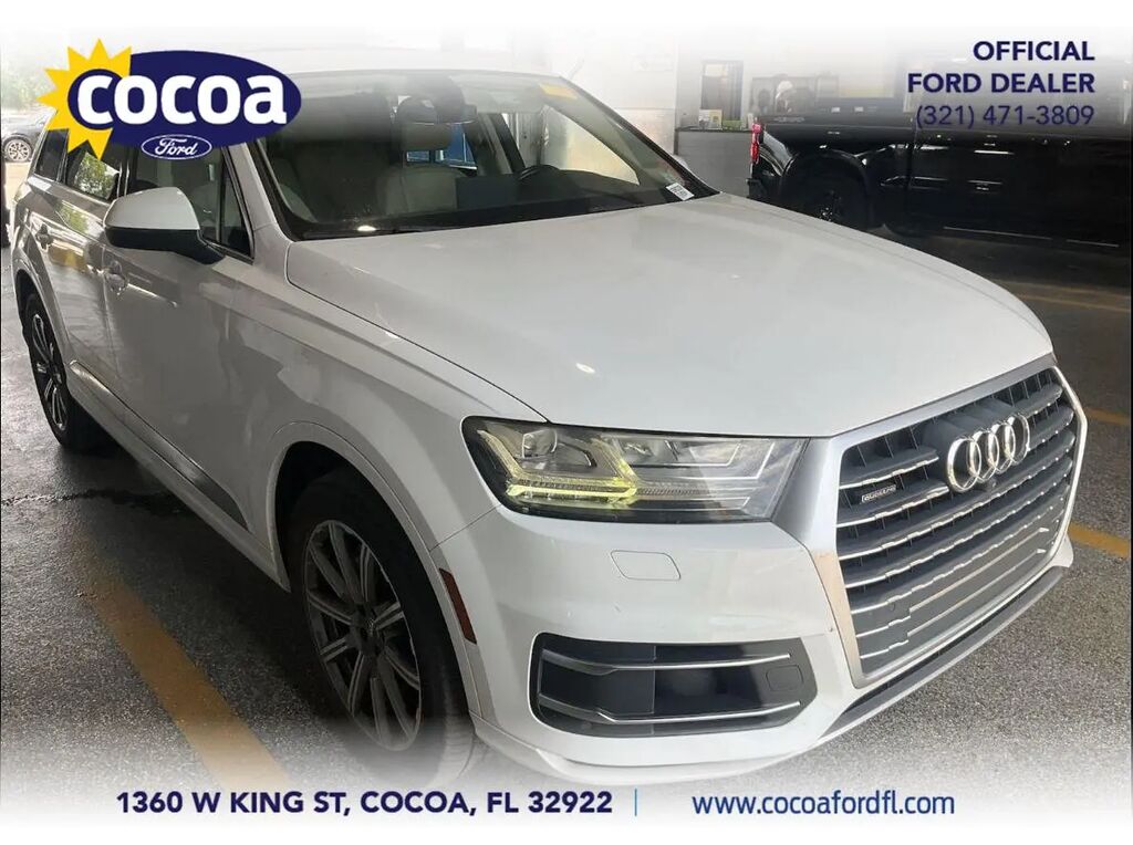 2019 Audi Q7 quattro SE Premium 55 TFSI — photo 1 of 6