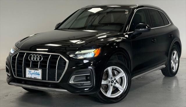 2021 Audi Q5 quattro Premium 45 TFSI — photo 1 of 13