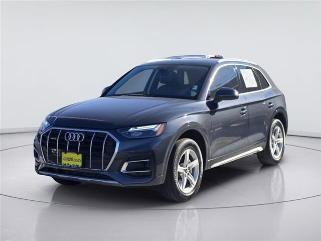 2023 Audi Q5 quattro Premium 40 TFSI