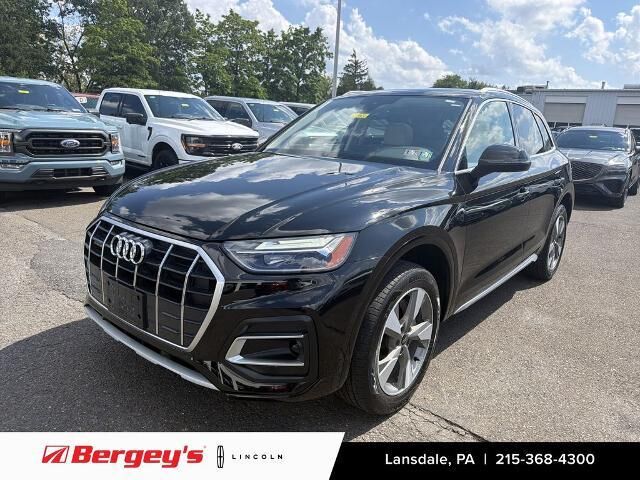 2023 Audi Q5 quattro Premium 40 TFSI