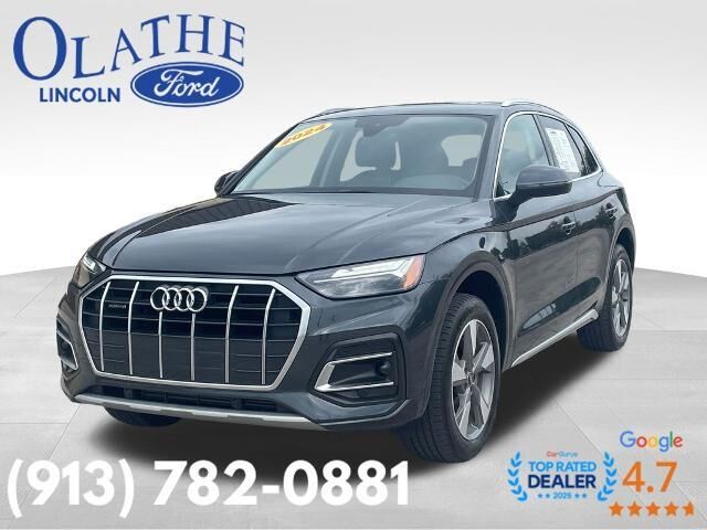 2024 Audi Q5 quattro Premium 40 TFSI