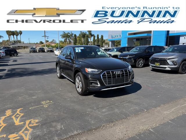 2023 Audi Q5 quattro Premium 40 TFSI