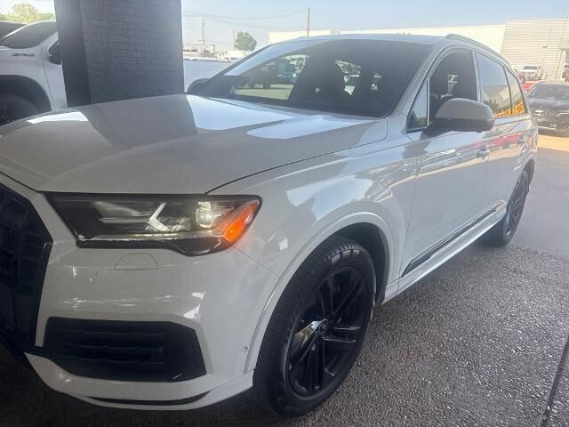 2023 Audi Q7 quattro Premium 45 TFSI