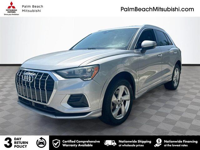 2020 Audi Q3 Premium — photo 1 of 1