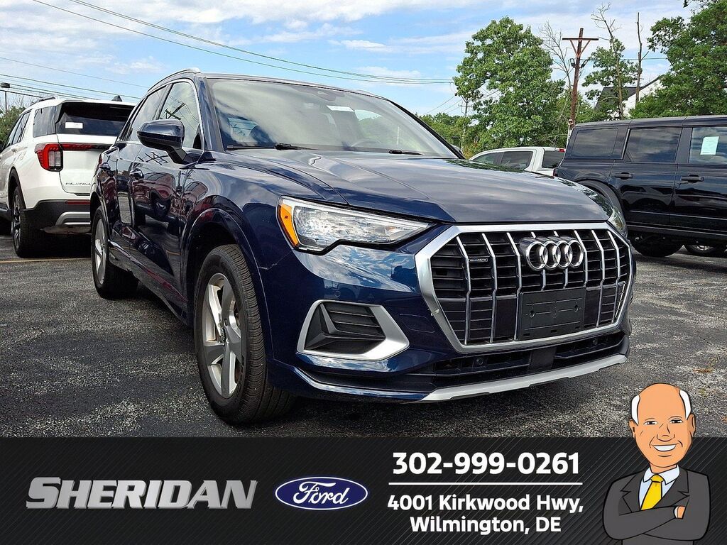 2020 Audi Q3 quattro Premium 45 TFSI — photo 1 of 14