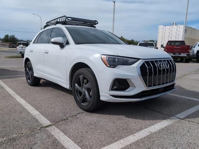 2019 Audi Q3 quattro Premium 45 TFSI