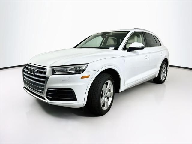 2019 Audi Q5 quattro Premium 45 TFSI