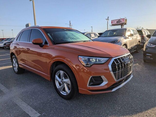 2021 Audi Q3 quattro Premium 40 TFSI