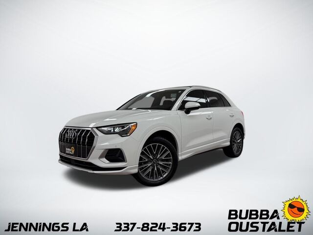 2022 Audi Q3 quattro Premium 40 TFSI