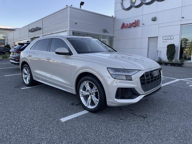 2023 Audi Q8 quattro Premium 55 TFSI — photo 1 of 34