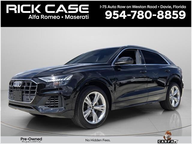 2023 Audi Q8 quattro Premium 55 TFSI — photo 1 of 13
