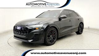 2024 Audi SQ8 Premium Plus