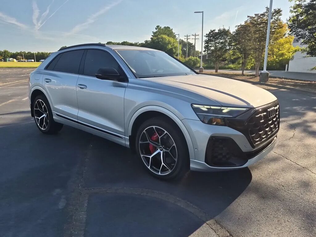 2024 Audi SQ8 4.0T quattro Premium Plus — photo 1 of 13