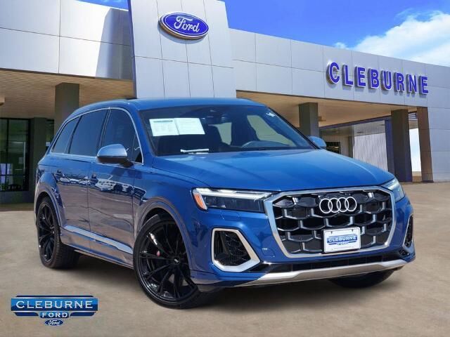 2025 Audi SQ7 4.0T quattro Premium Plus