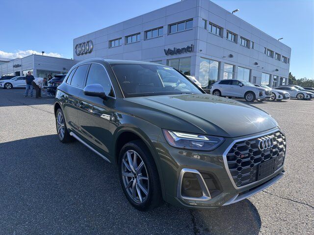 2023 Audi SQ5 PREMIUM PLUS — photo 1 of 1