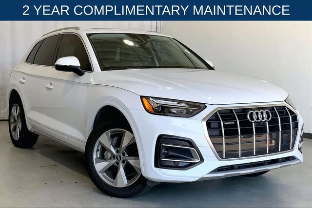 2023 Audi Q5 quattro Premium Plus 40 TFSI
