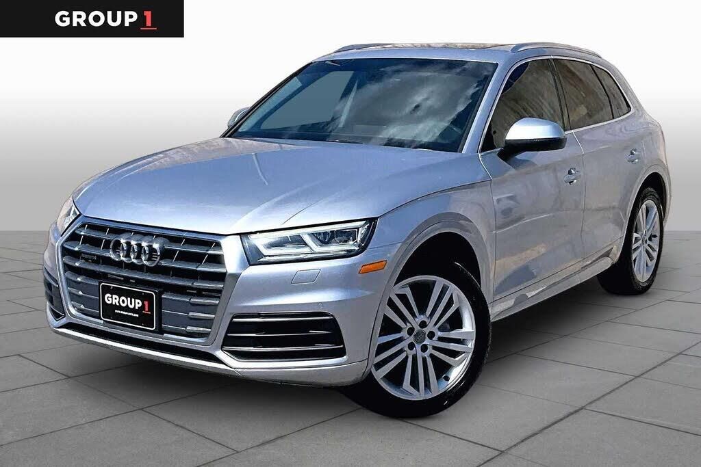 2019 Audi Q5 quattro Premium Plus 45 TFSI — photo 1 of 1