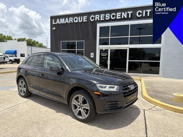 2019 Audi Q5 quattro Premium Plus 45 TFSI — photo 1 of 9