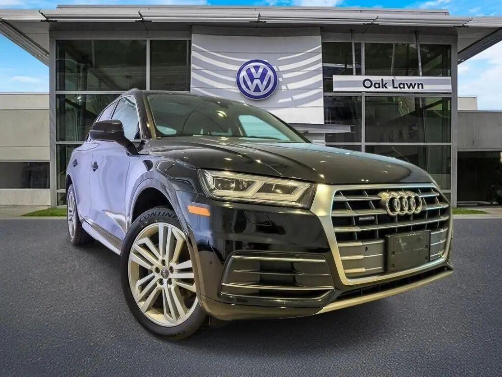 2019 Audi Q5 quattro Premium Plus 45 TFSI — photo 1 of 1