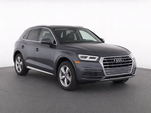 2019 Audi Q5 Premium Plus — photo 1 of 1