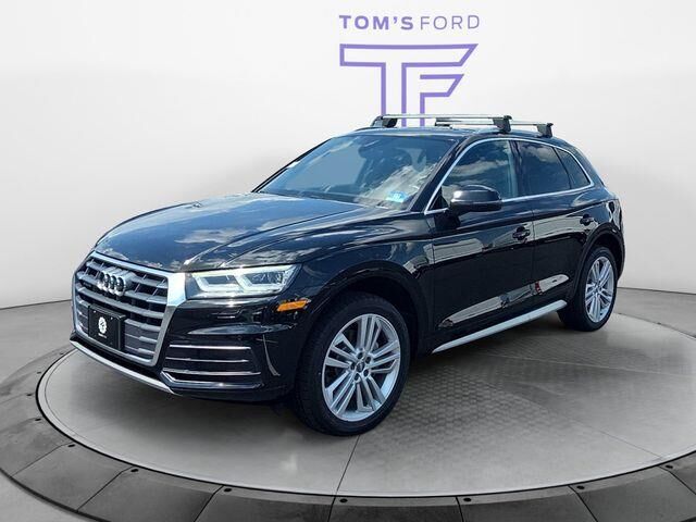 2018 Audi Q5 2.0T quattro Premium Plus — photo 1 of 28