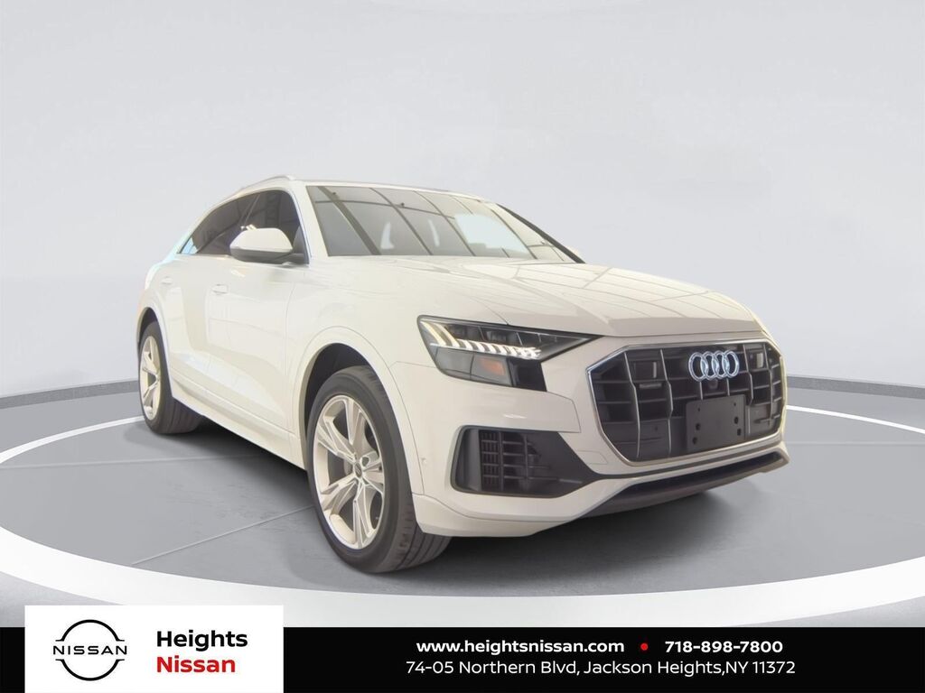 2023 Audi Q8 quattro Premium Plus 55 TFSI — photo 1 of 36