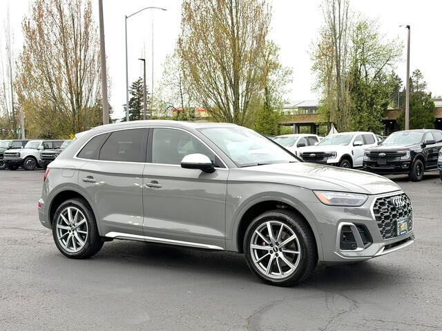2021 Audi SQ5 3.0T quattro Prestige