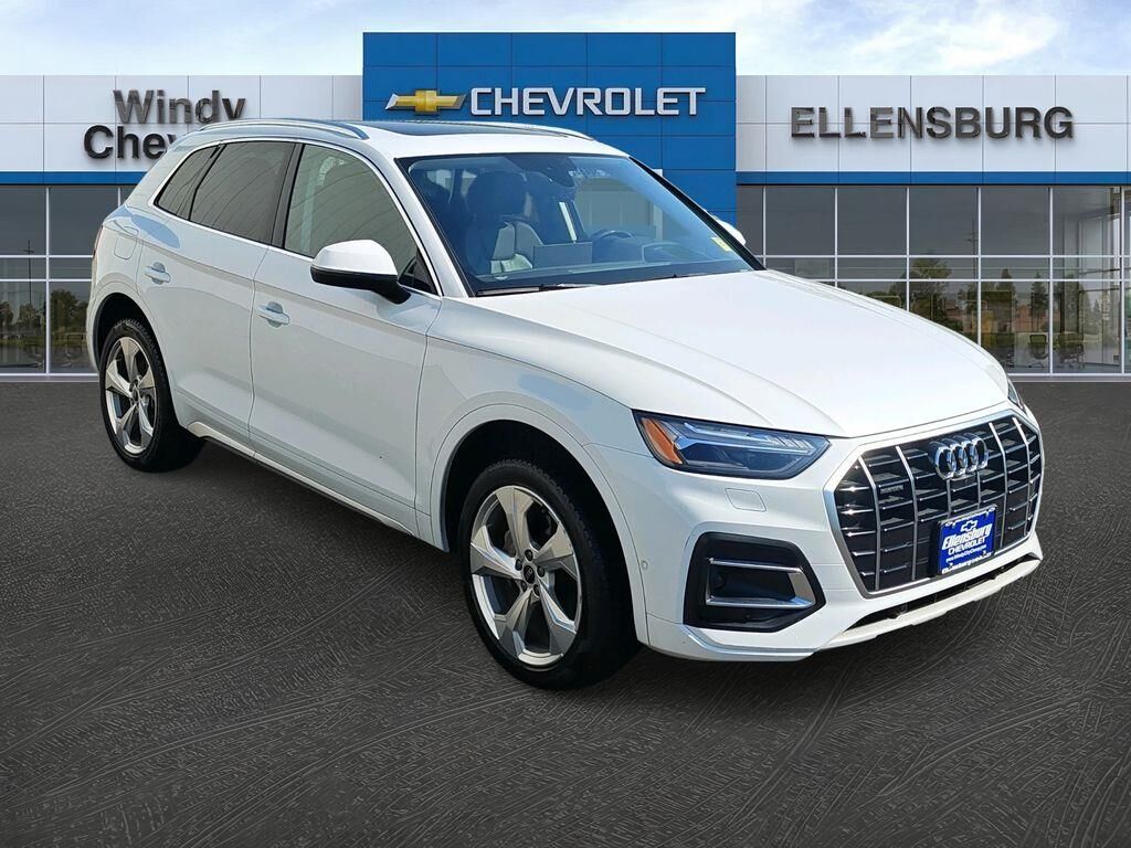 2021 Audi Q5 quattro Prestige 45 TFSI — photo 1 of 18