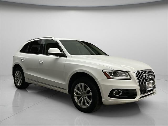 2014 Audi Q5 2.0T quattro Premium — photo 1 of 13